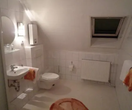 Отель Im Volksgarten Oberhausen Ботроп